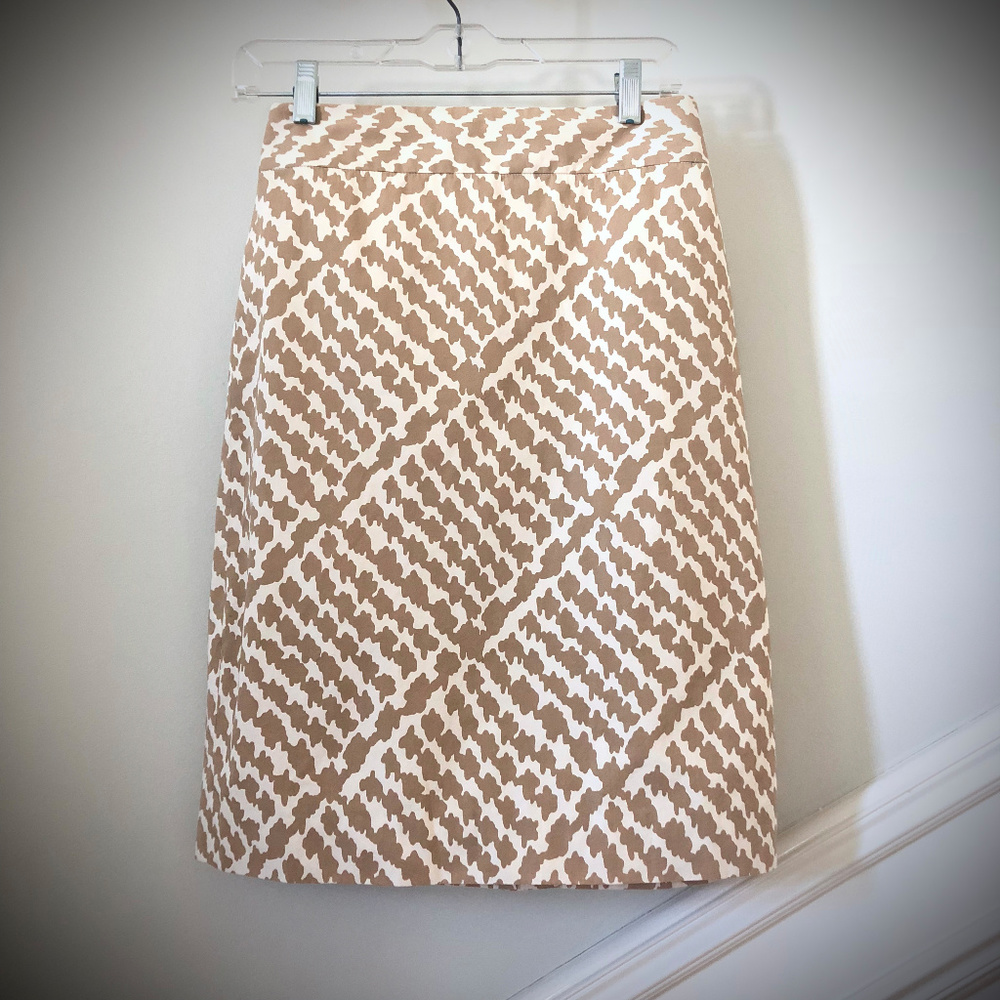 J. Crew Graphic Houndstooth Print Stretch Cotton Pencil Skirt, Tailored to sz 4